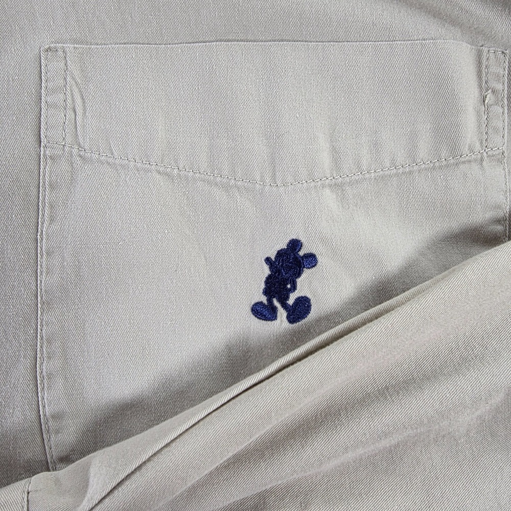 Walt Disney World Men's Size XXL Mickey Mouse Khaki Button Down Last Disney Tag - Picture 3 of 11